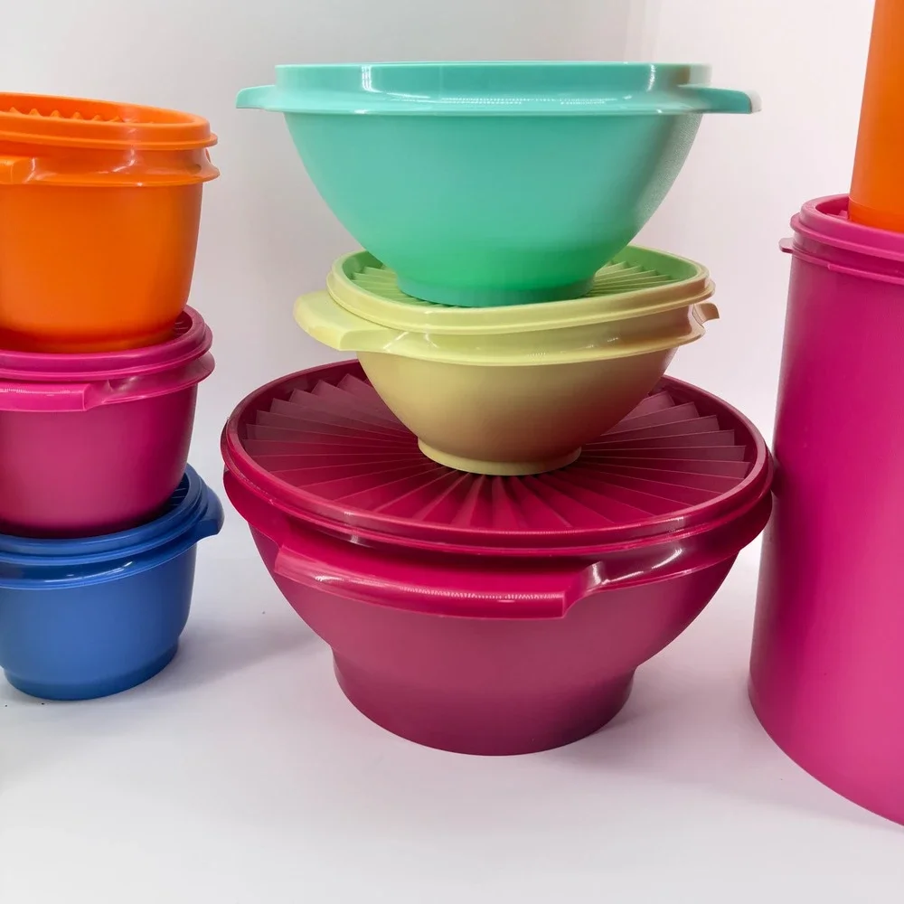 Tupperware wonderlier canister